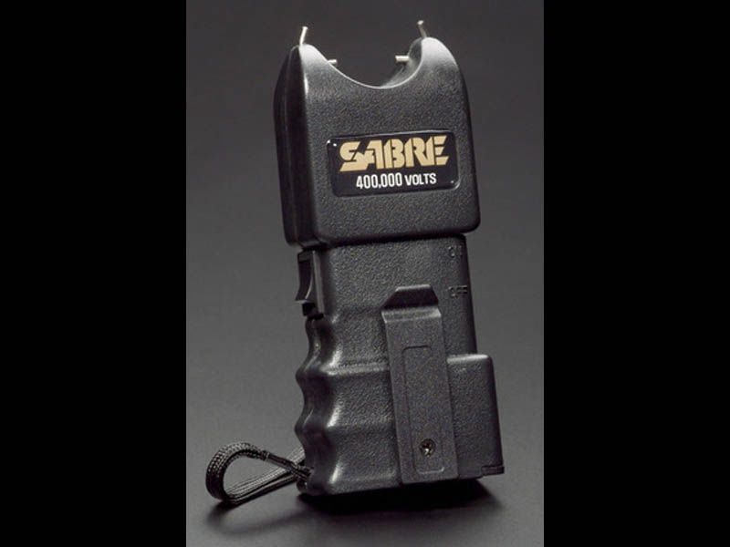 SABRE 400,000 Volts Stun Gun